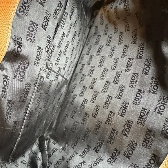 SOLD Michael Kors Jet Set LARGE Nylon & Leather Tote Bag Black & Brown With Care - Picture 15 of 15